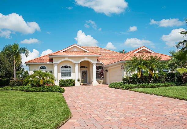 Best Driveway Paving Contractor  in Chenoa, IL